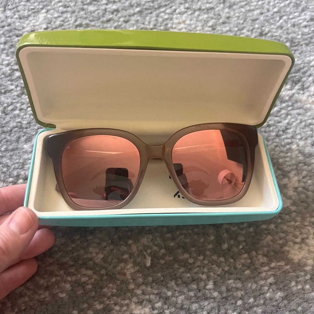 EUC KATE SPADE PINK SUNGLASSES